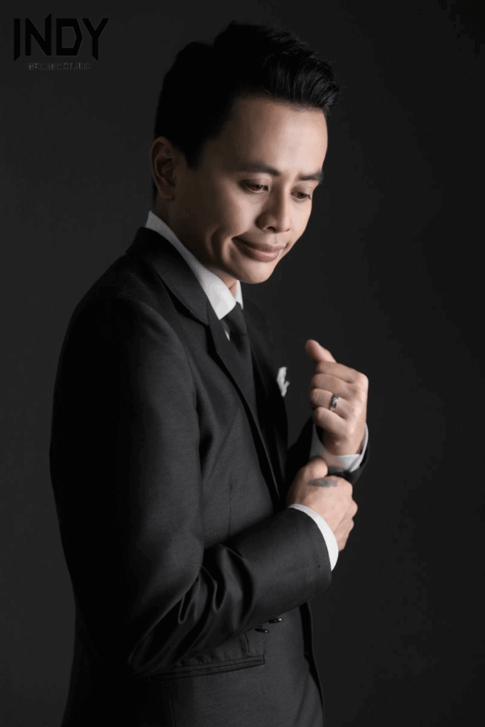 ถ่ายรูปแต่งงานในสตูดิโอ